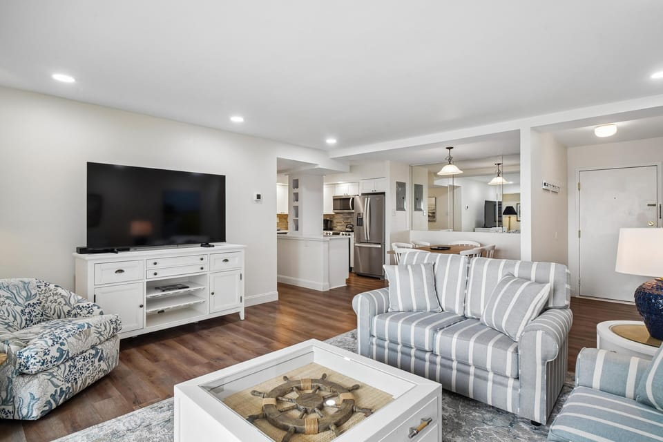 Group,Living Room,