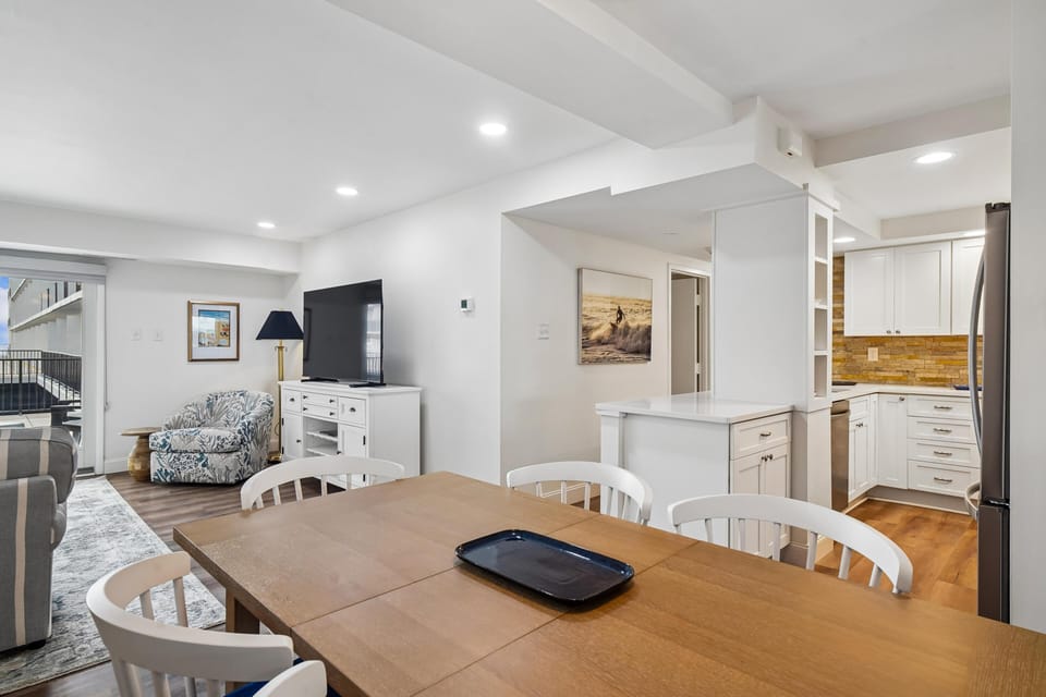 Group,Dining Room,