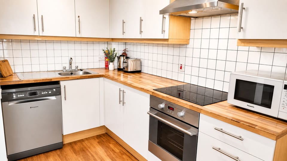 Kitchen 2