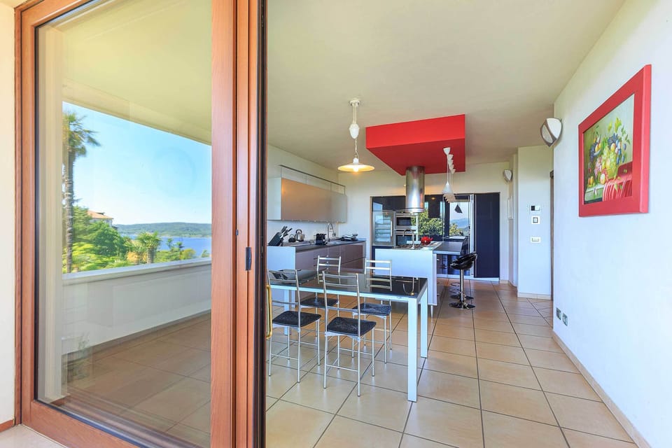 Villa Sveva - Arona, Lake Maggiore, Italy - by NORTHITALY VILLAS vacation villa 