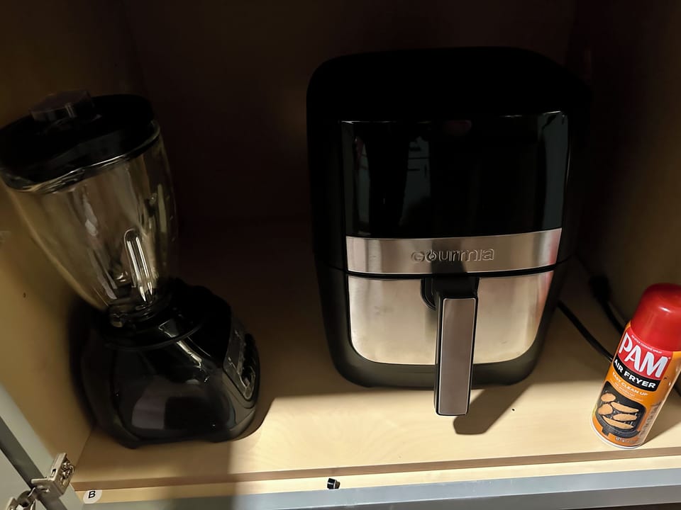 Air fryer & Blender