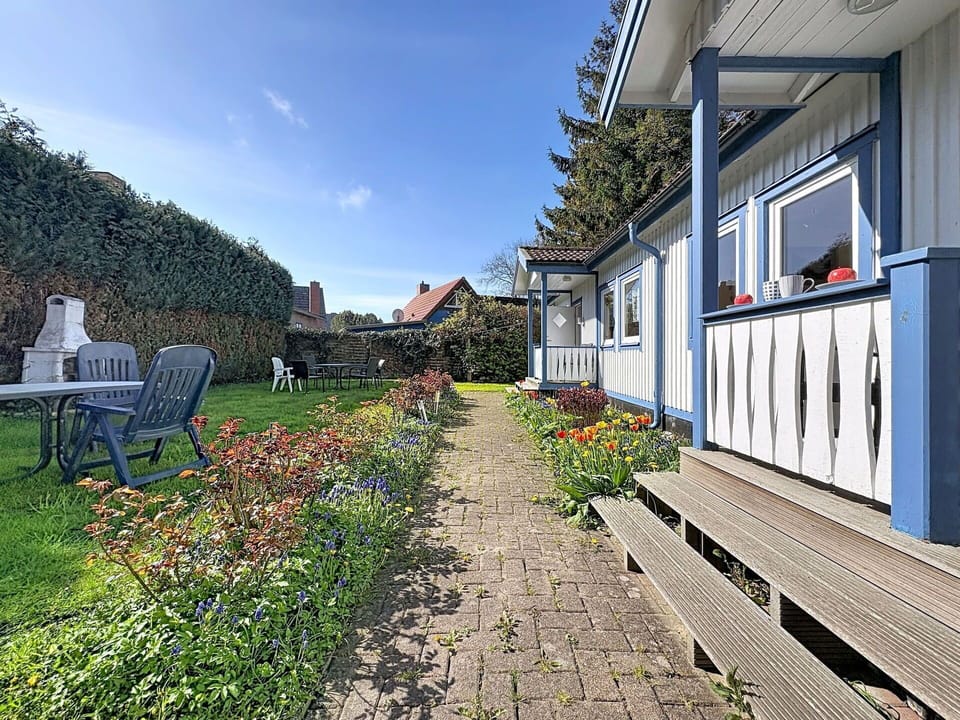 Shrub, Home, Garden, Groundcover, Lawn, Yard, Shade, Cottage, Estate, Landscaping