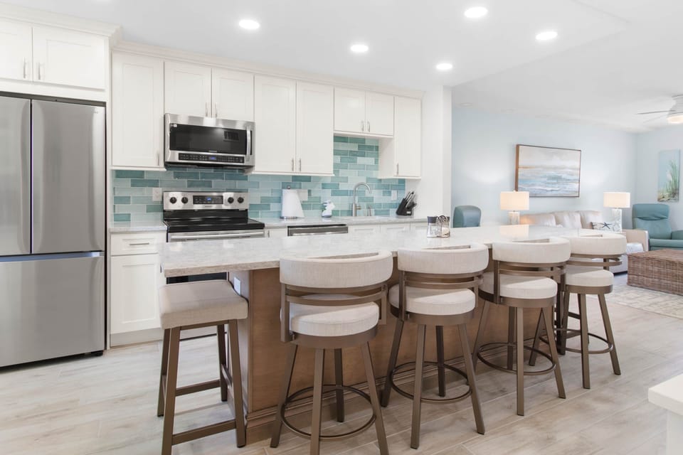 1515 Pinellas Bayway S