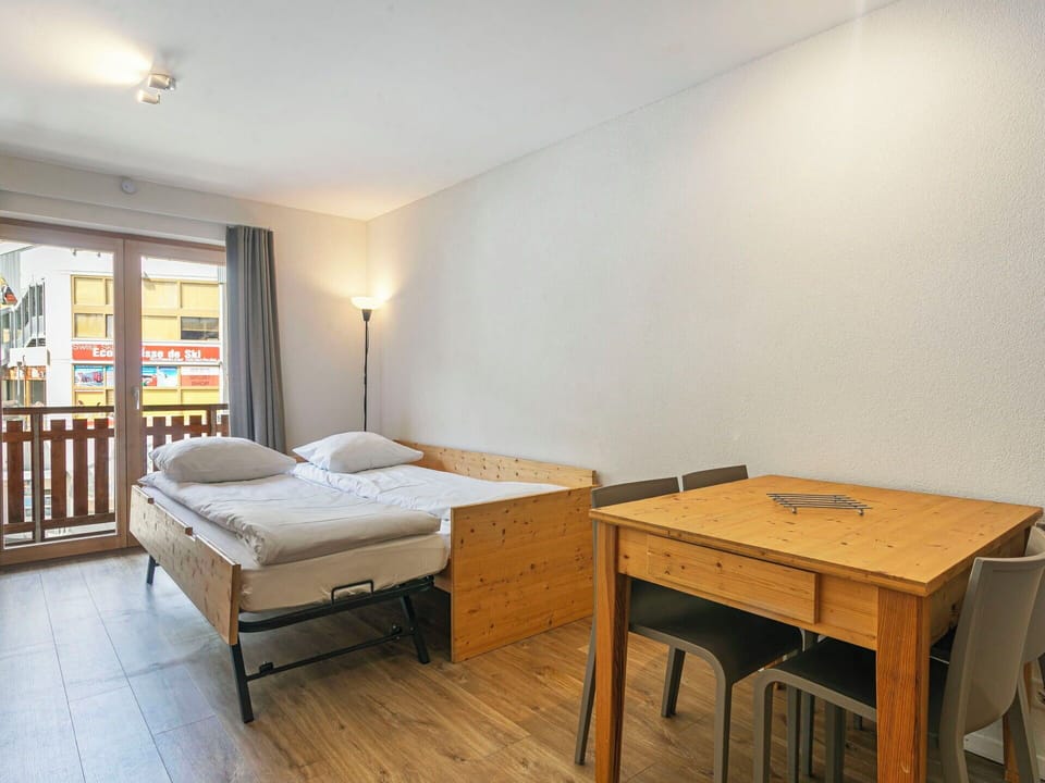 Furniture, Wood, Flooring, Floor, Interior Design, Room, Ceiling, Apartment, Bed, Bedroom