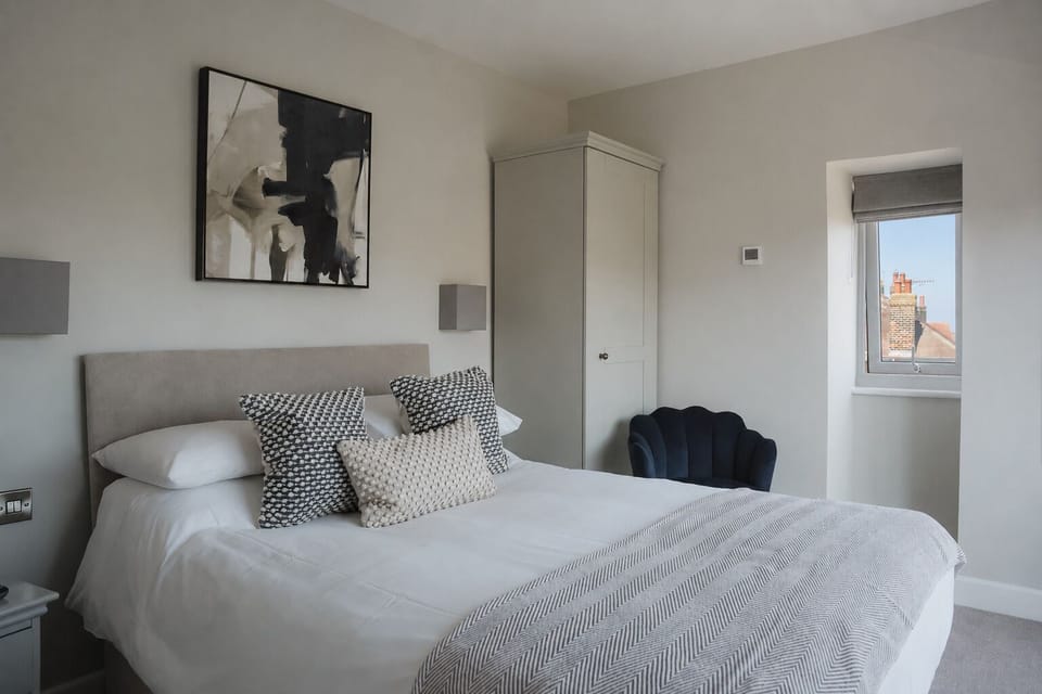Double Bed