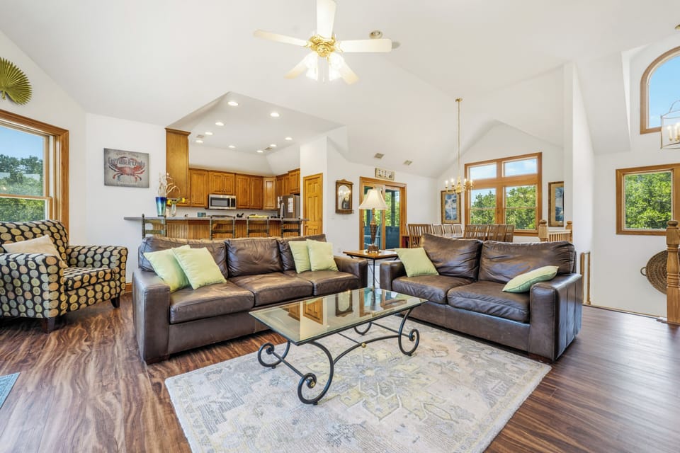 Living Area - Top Level
