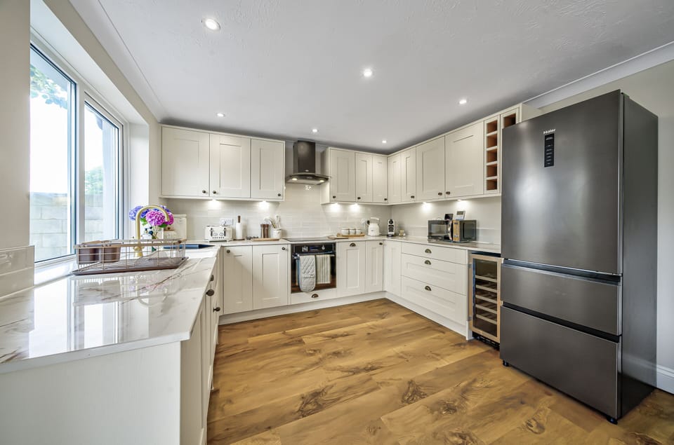 Open plan kitchen/living/dining