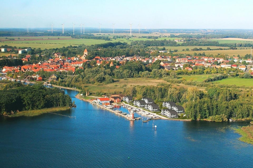 Surroundings [summer] (1-5 km)