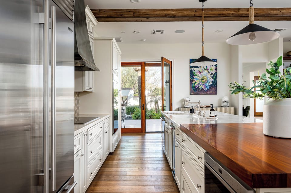 Kitchen leads straight out to the courtyard.