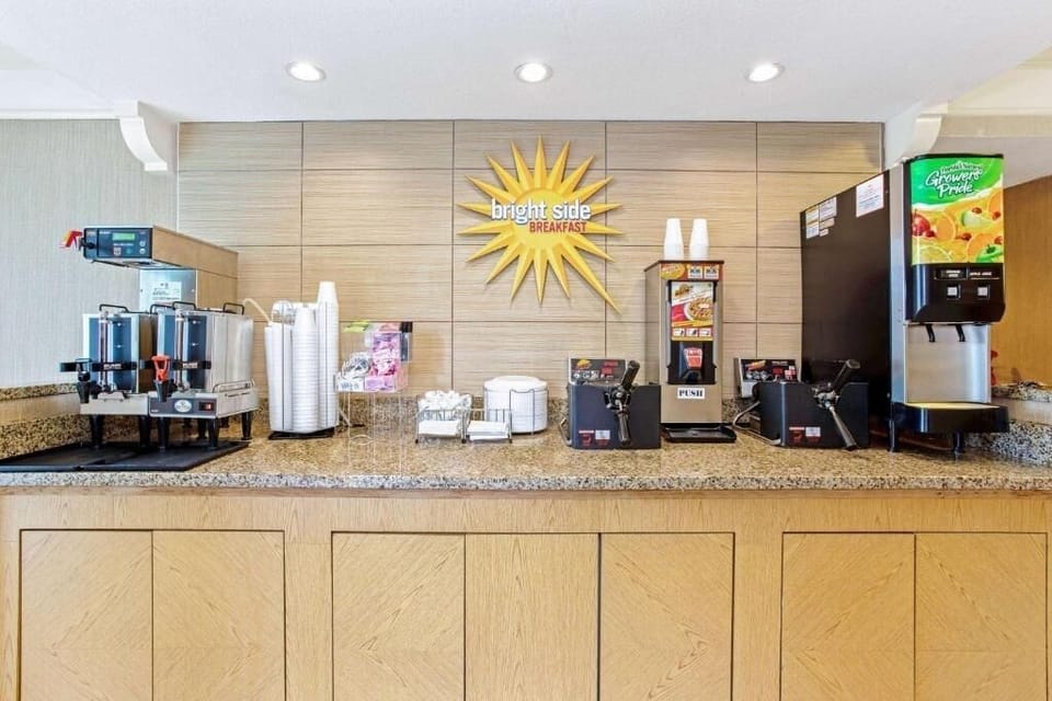 Start mornings with fresh coffee and quick breakfast favorites.