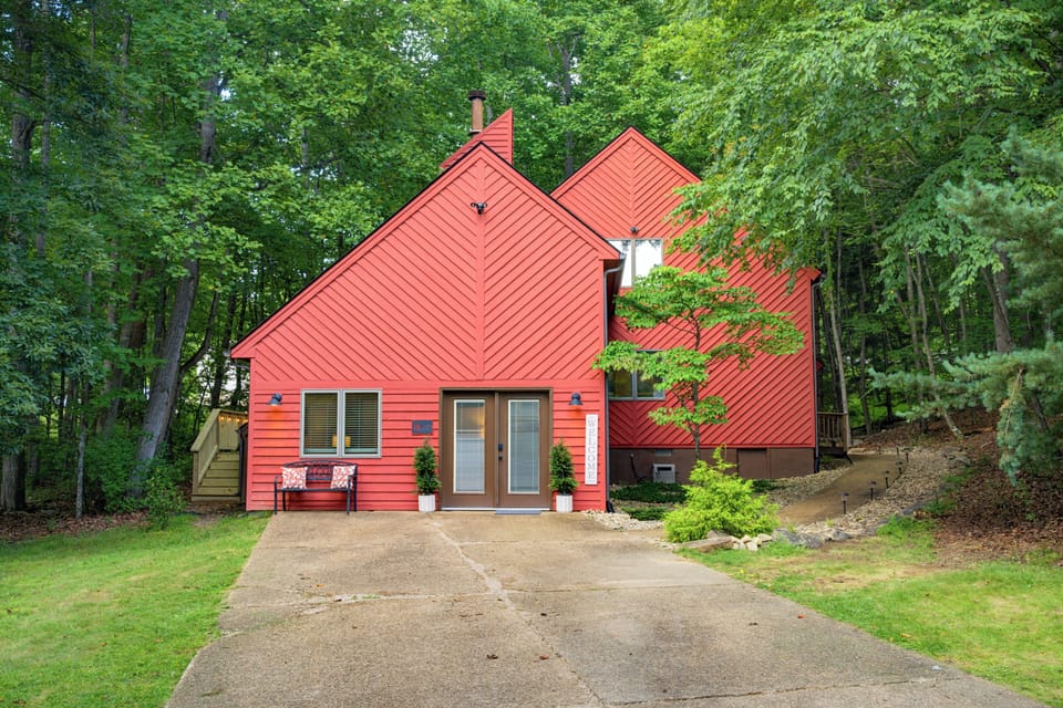 Charming wooded A-frame retreat with private drive and peaceful setting