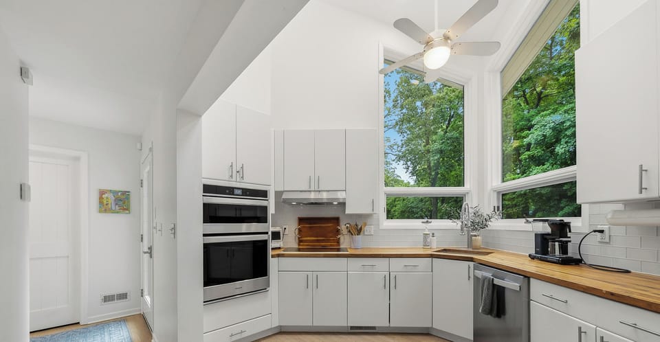 Fully equipped kitchen
