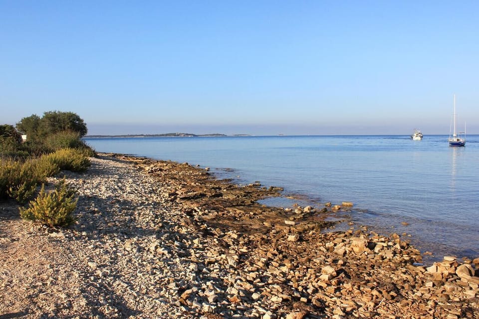 Nearby beaches