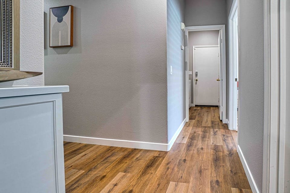 Master Bedroom Hallway to the other Rooms. 