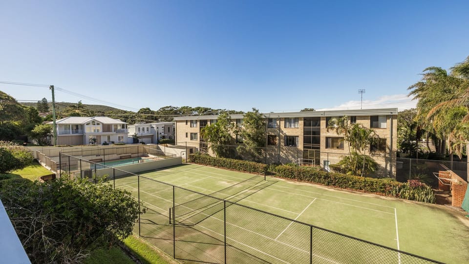 Sport court