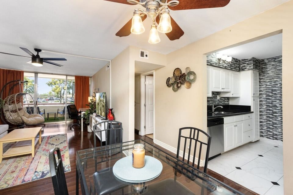 Seamless flow between the living room and dining space for easy gathering.