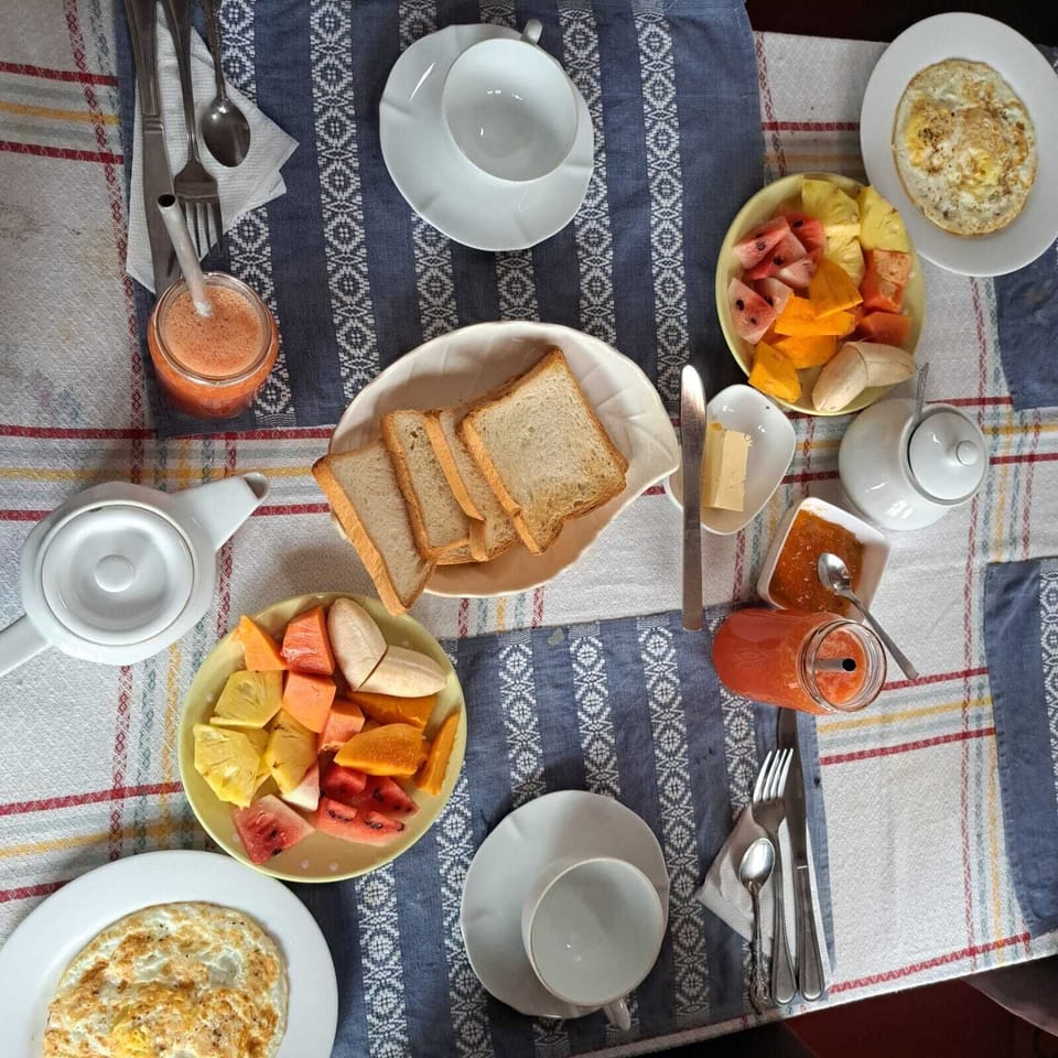 Breakfast meal