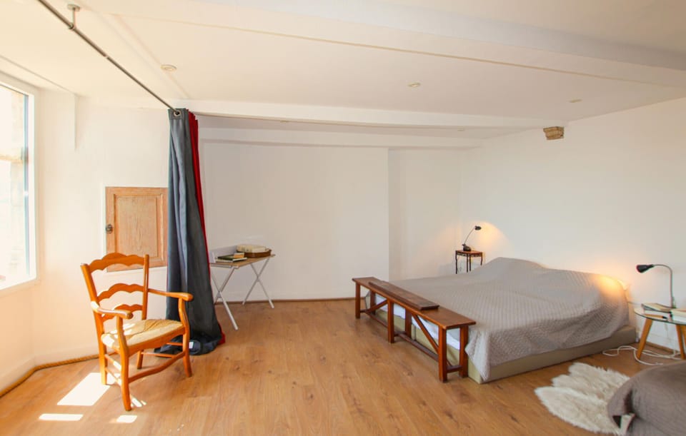 bed