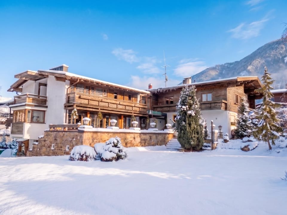 Holiday Home Exterior [winter]