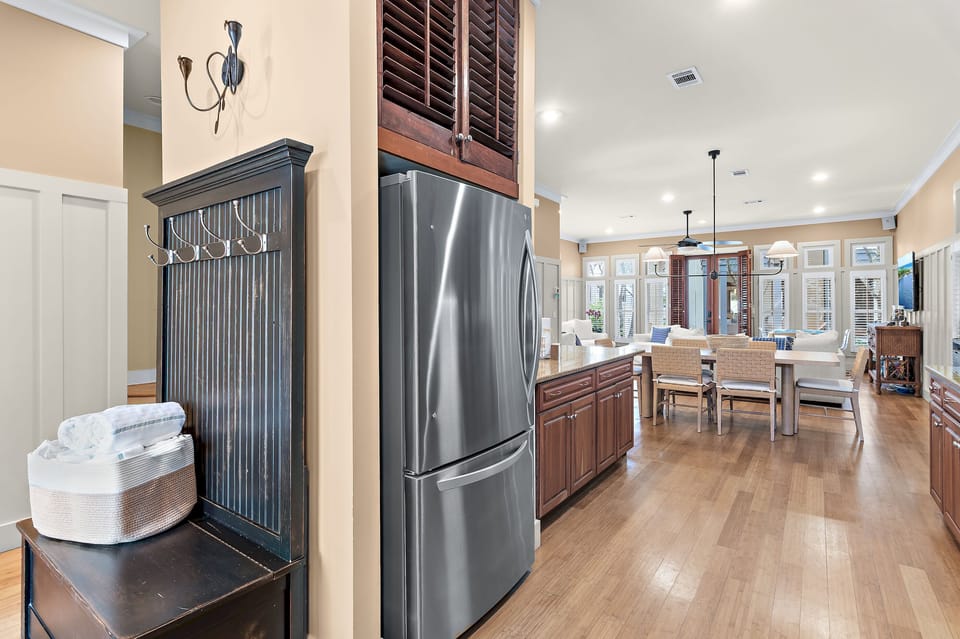 110 Tuckers Lane - Rosemary Beach - First Floor - Entry