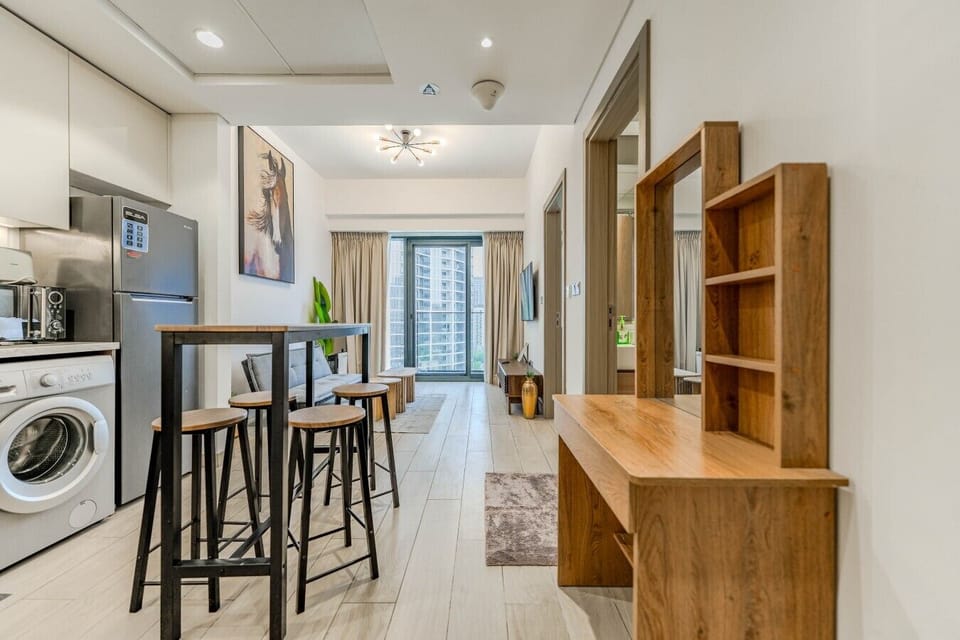 3-Dining Area_1