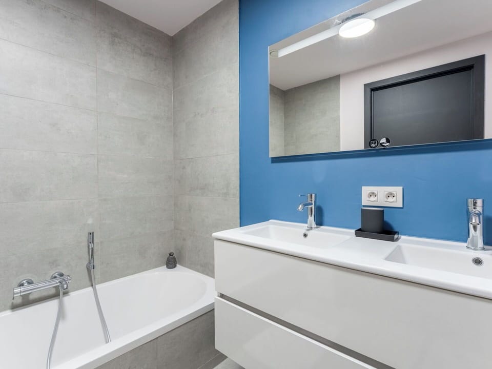 Plumbing Fixture, Bathroom, Flooring, Floor, Interior Design, Tap, Sink, Bathroom Cabinet, Plumbing, Tile