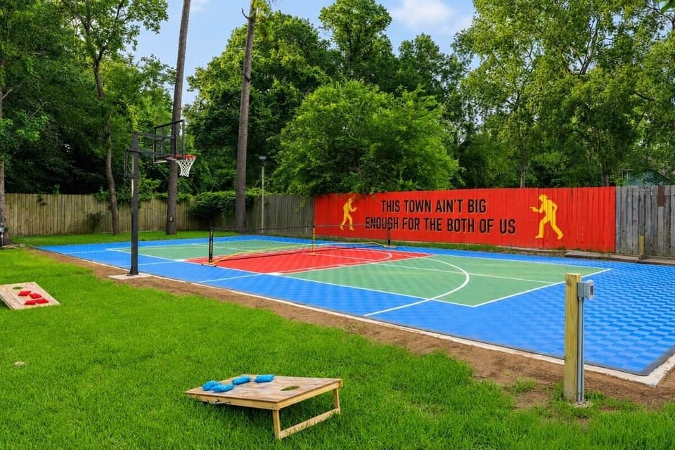Sport court