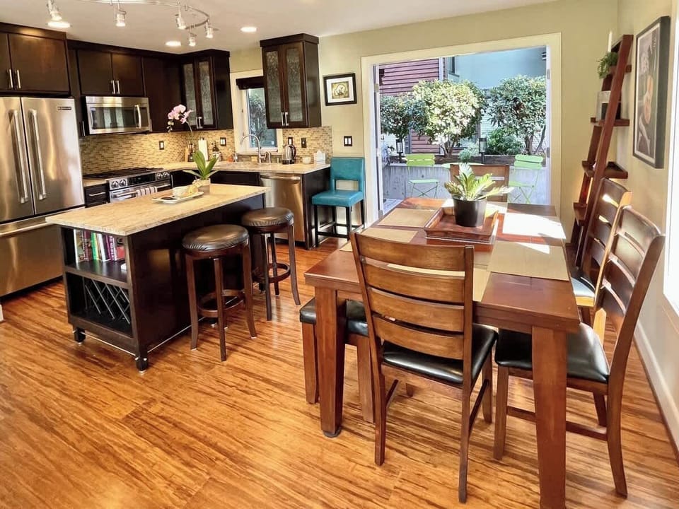 Open concept kitchen and dining area