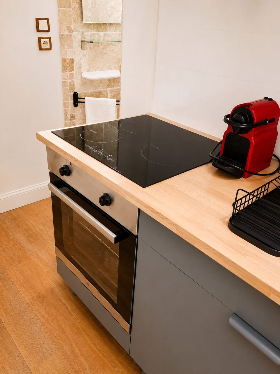 Open plan fitted kitchen