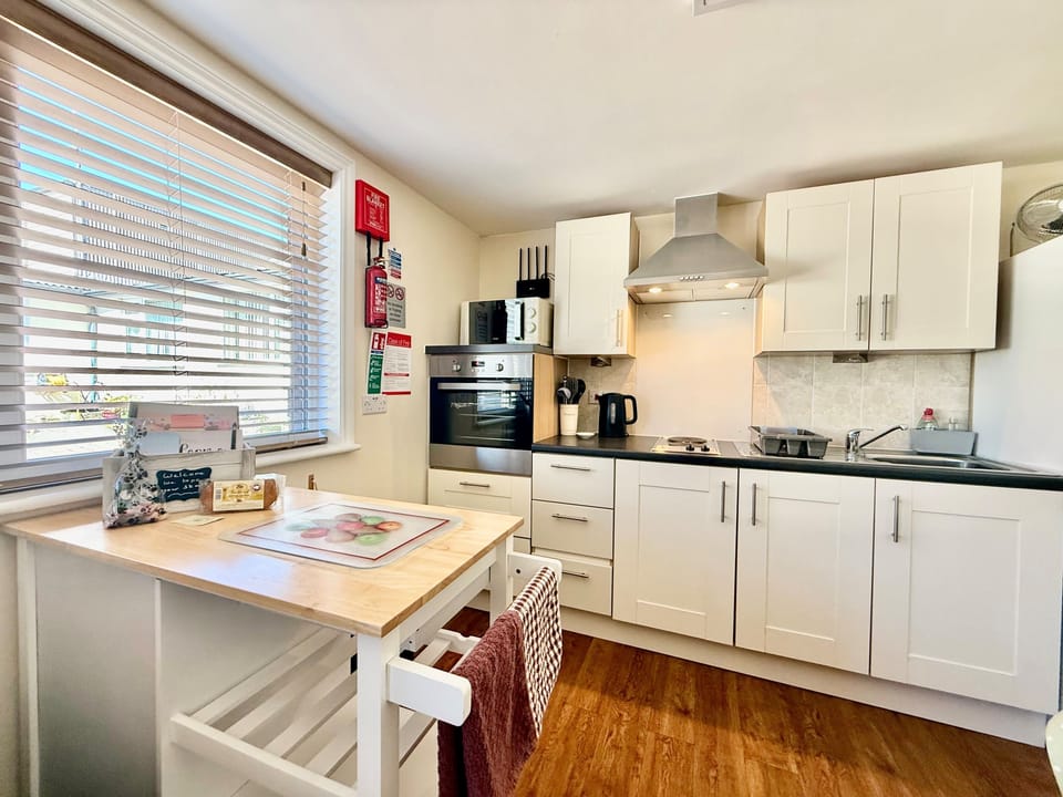 The Retreat, Niton;  well equipped Kitchen