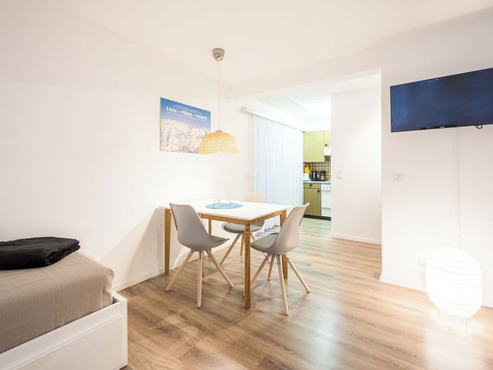 Furniture, Interior Design, Flooring, Floor, Wood Flooring, Wall, Wood, Ceiling, Room, Laminate Flooring