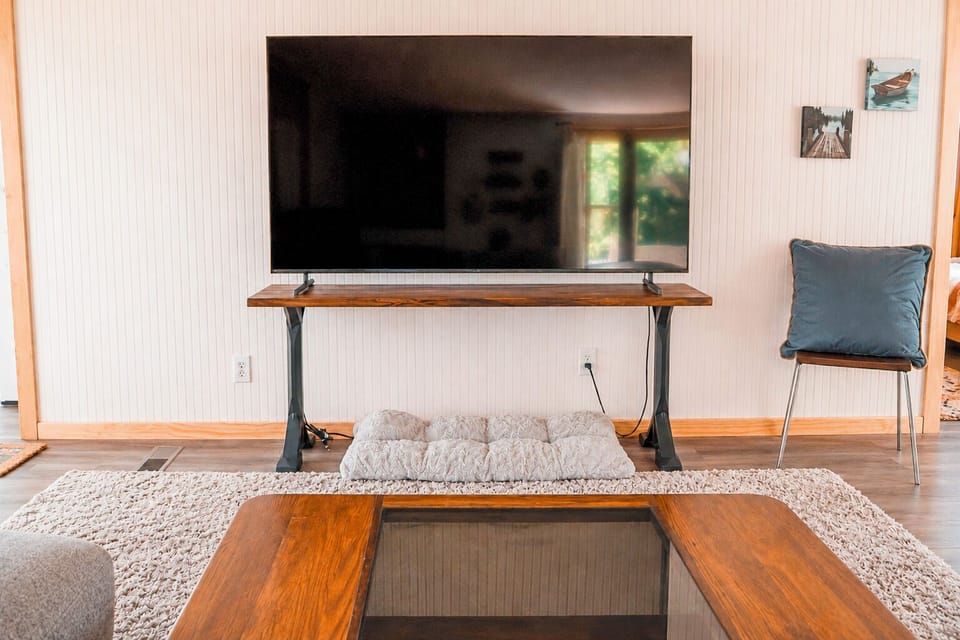Big screen smart TV to stream all your favorite shows and movies.