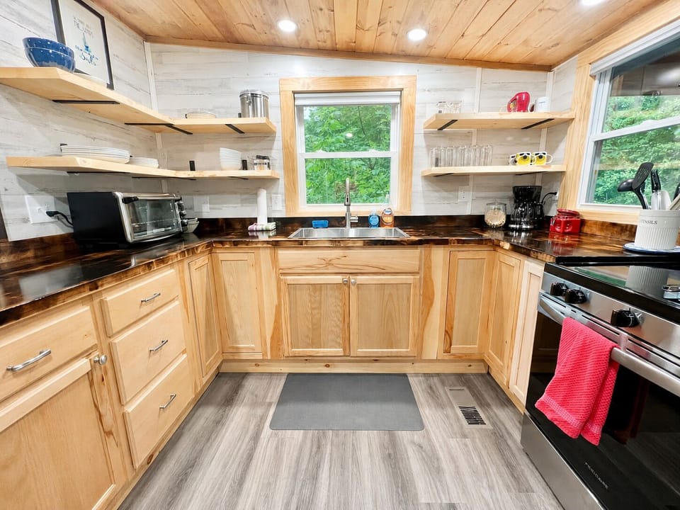 Fully stocked kitchen