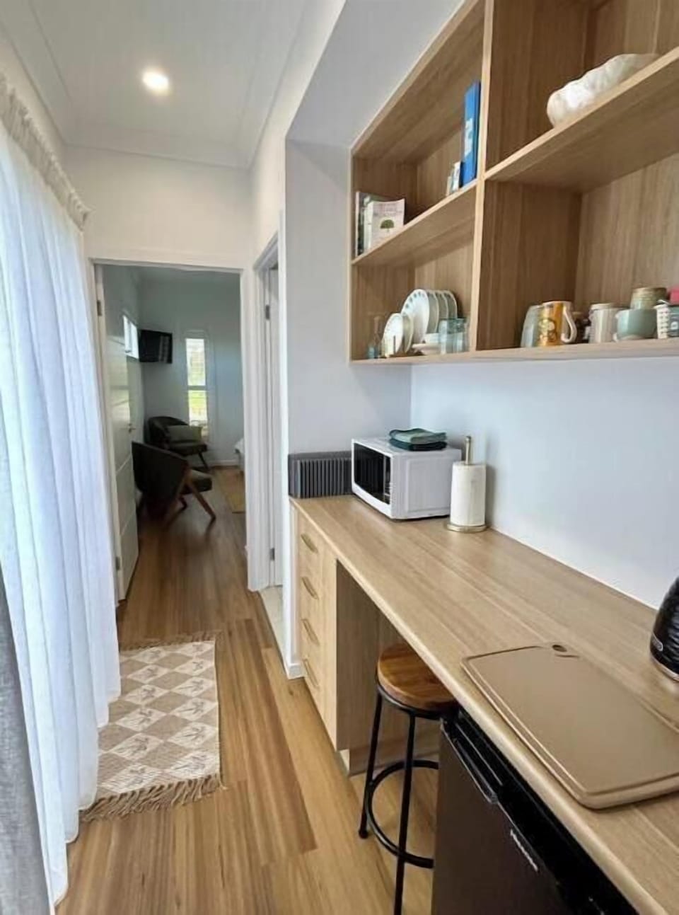 Mini kitchenette, has microwave, toaster & kettle for basic cooking-no hot plate