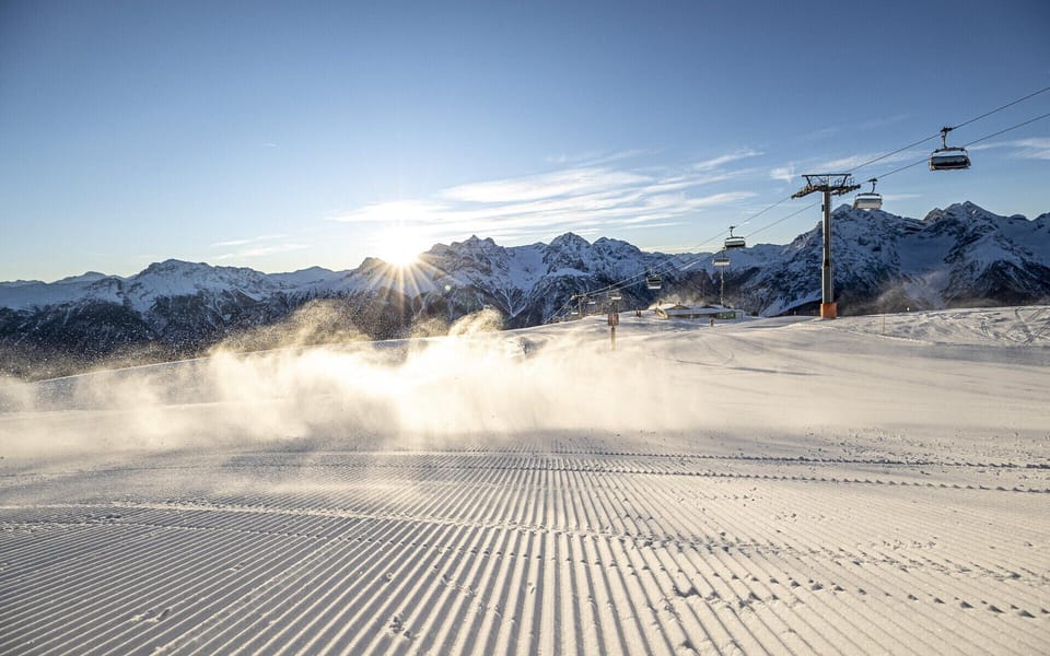 Snow and ski sports
