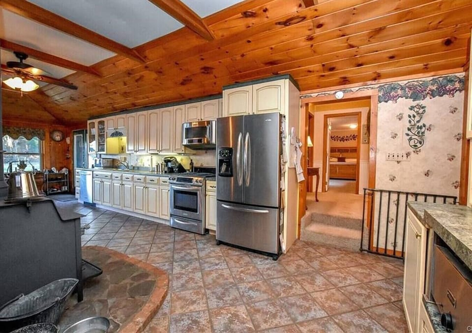 Lakehouse kitchen area