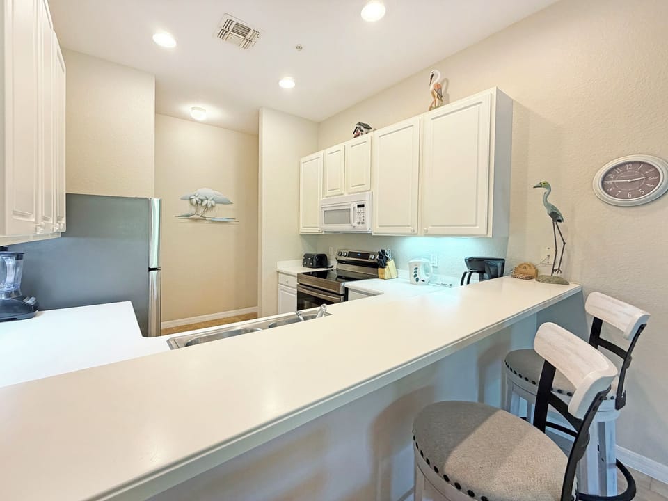8-Kitchen