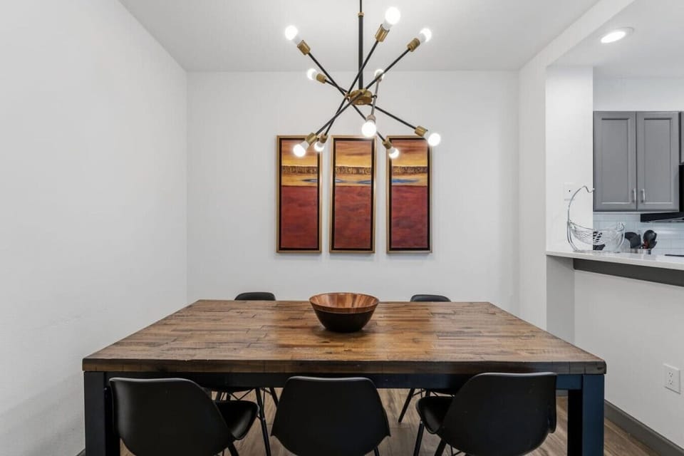 Dining table for 6