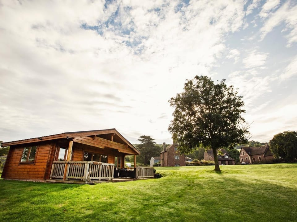 Views towards the shared Summer House 