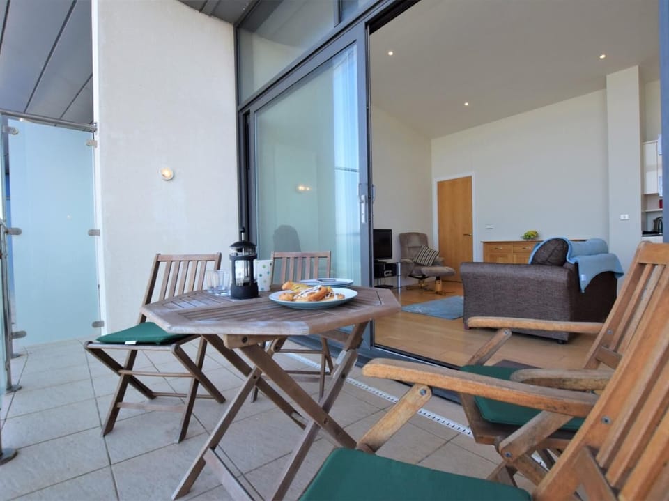 Wake up with coffee and breakfast on the balcony