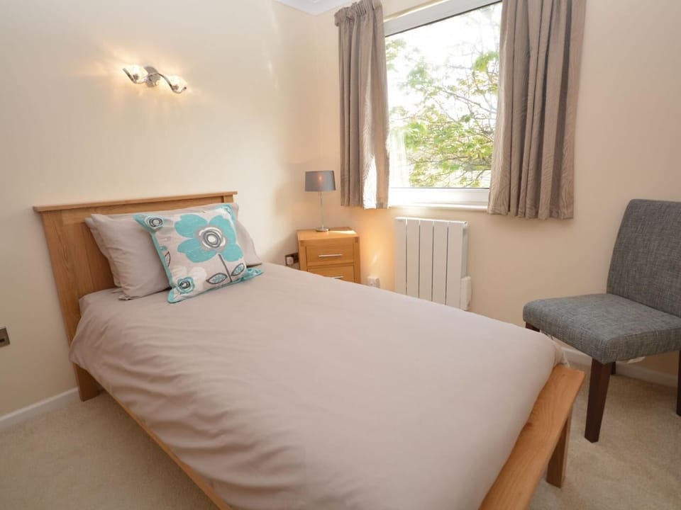 Single bedroom