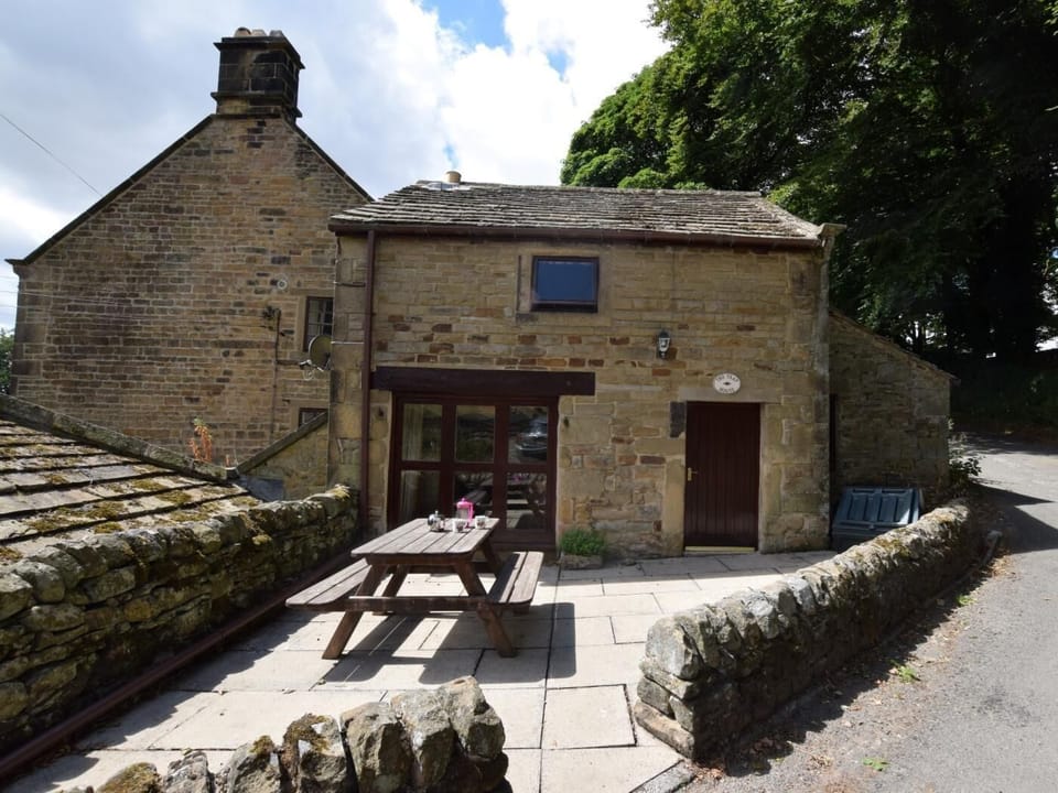 Pretty stone cottage