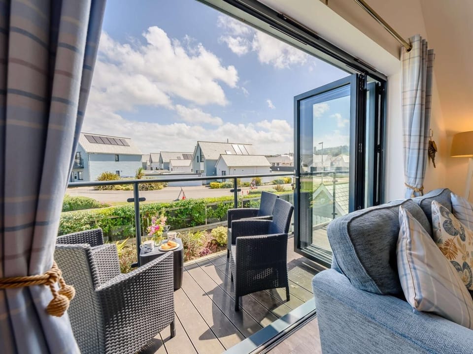 Relax on the balcony 