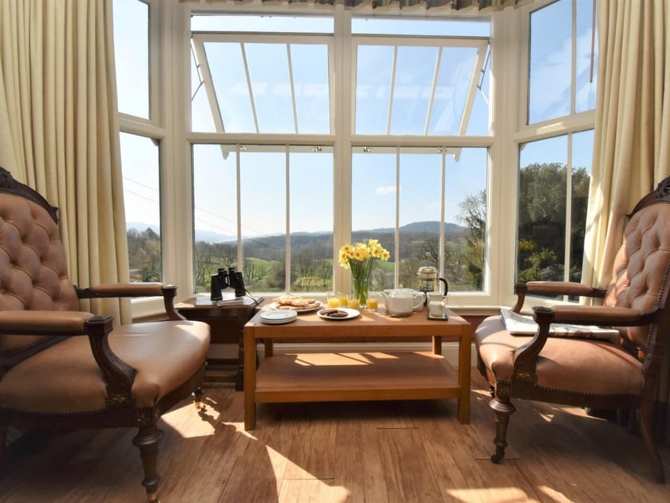Wonderful Lake views from the window