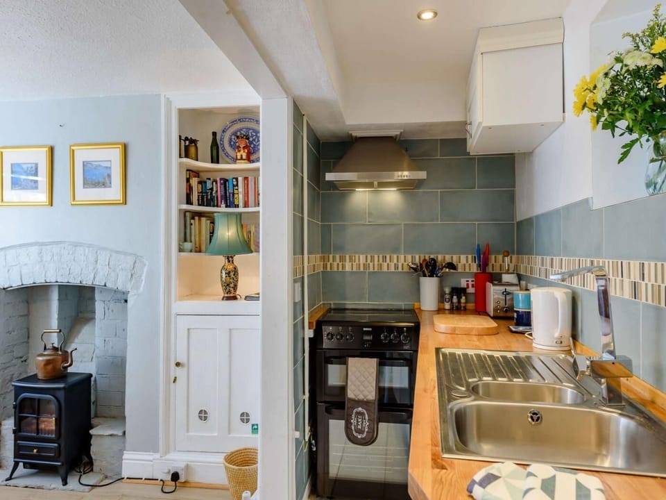 Creatively designed kitchen 