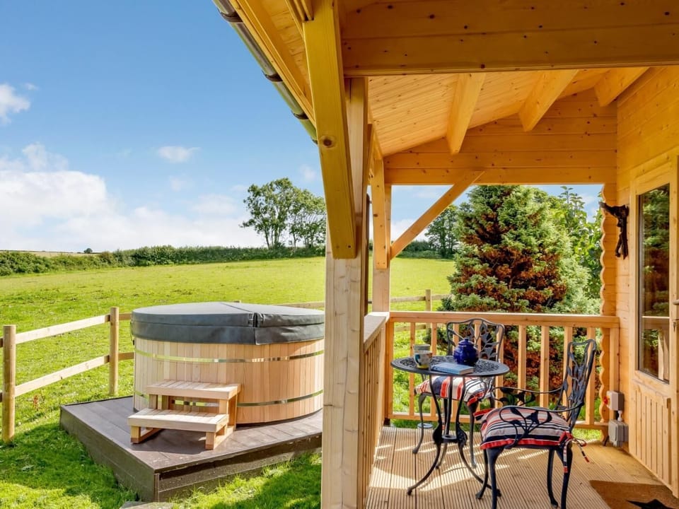 Soak in the hot tub and gaze at the stars!
