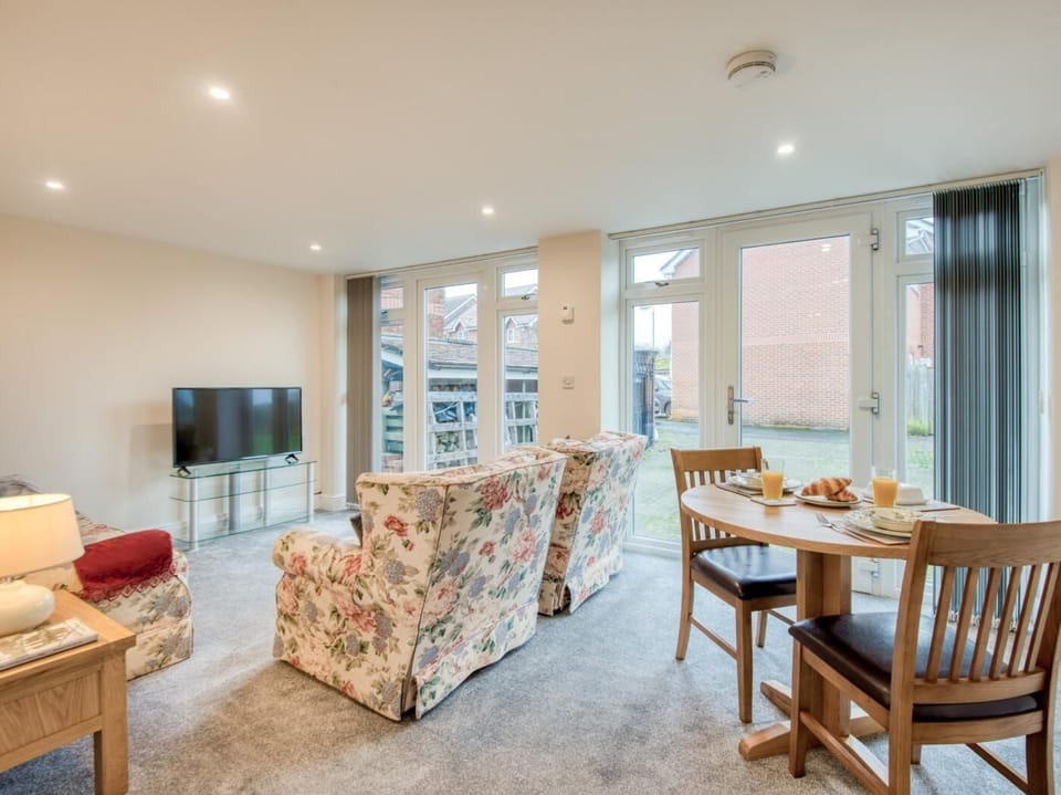 Step into this inviting open-plan space