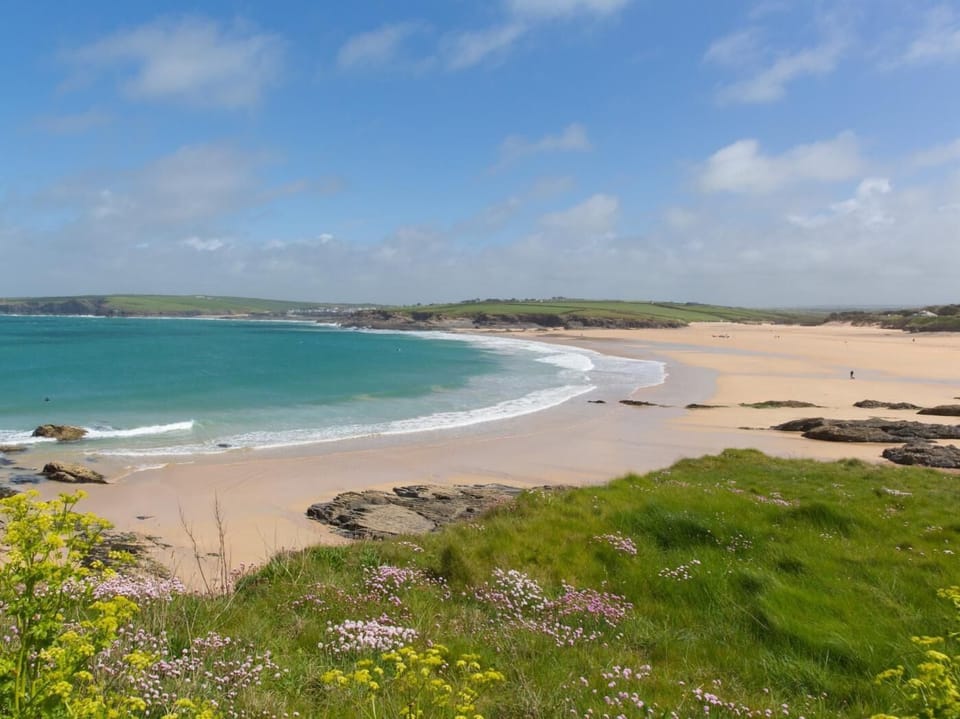 Harlyn Bay-Just along the coast and dog friendly all year