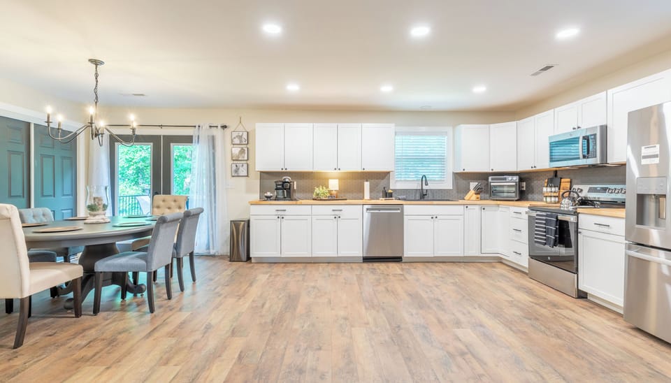 Open-concept dining room and kitchen create where everyone spend time together.