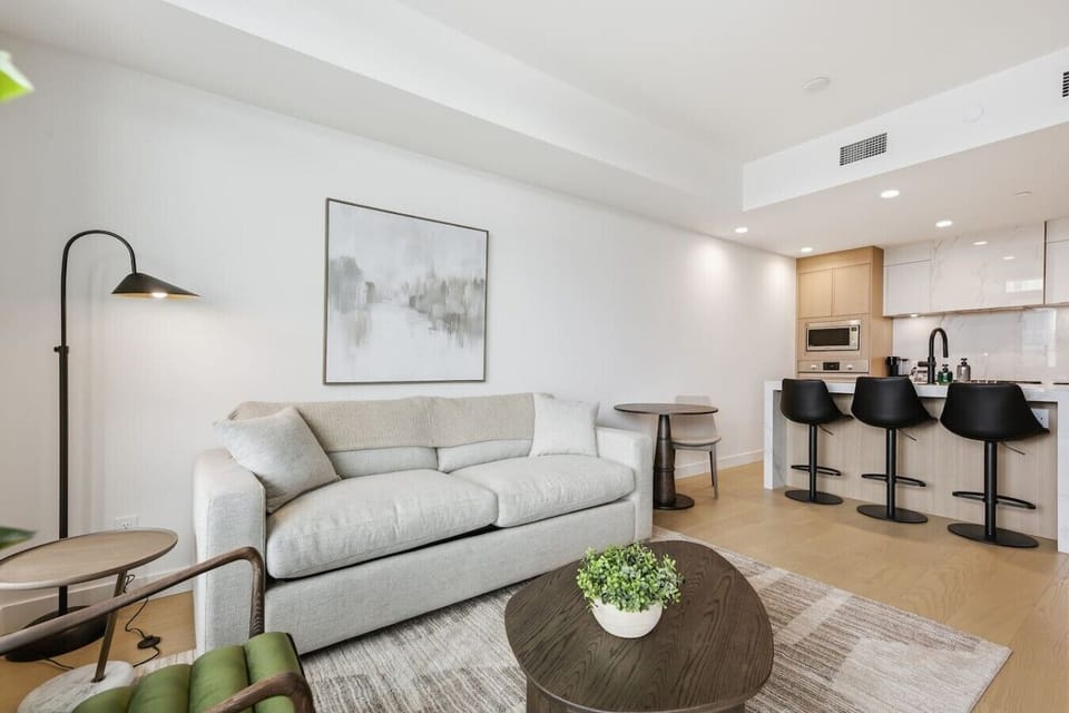 Living/Kitchen
